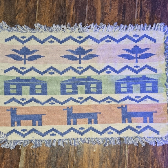 3/30.00. Bunch of assorted placemats - Picture 5 of 5